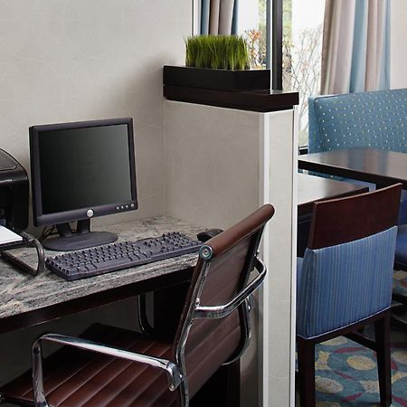Springhill Suites Manchester-Boston Regional Airport Kültér fotó