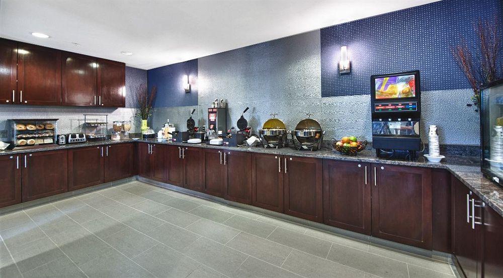 Springhill Suites Manchester-Boston Regional Airport Kültér fotó