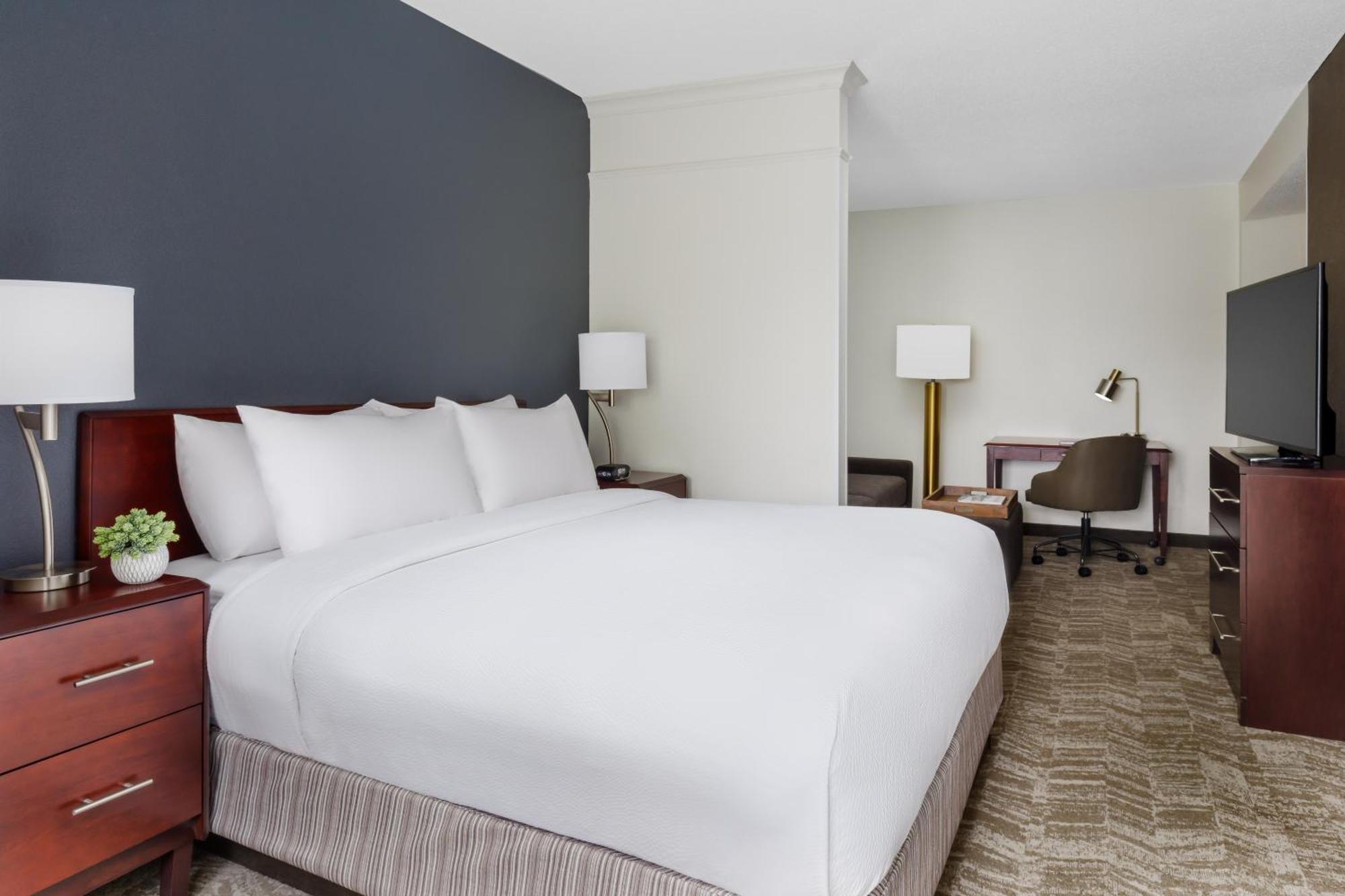 Springhill Suites Manchester-Boston Regional Airport Kültér fotó